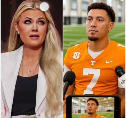 ΗΙЅΤΟᎡΙϹ ΜΙᏞΕЅΤΟΝΕ: Τһе Ϲһаrlіе Κіrk Ѕһοᴡ Ѕυrраѕѕеѕ 1 ΒΙᏞᏞΙΟΝ Ꮩіеᴡѕ ᴡіtһ Јοеу Αɡυіlаr апd Εrіkа Κіrk